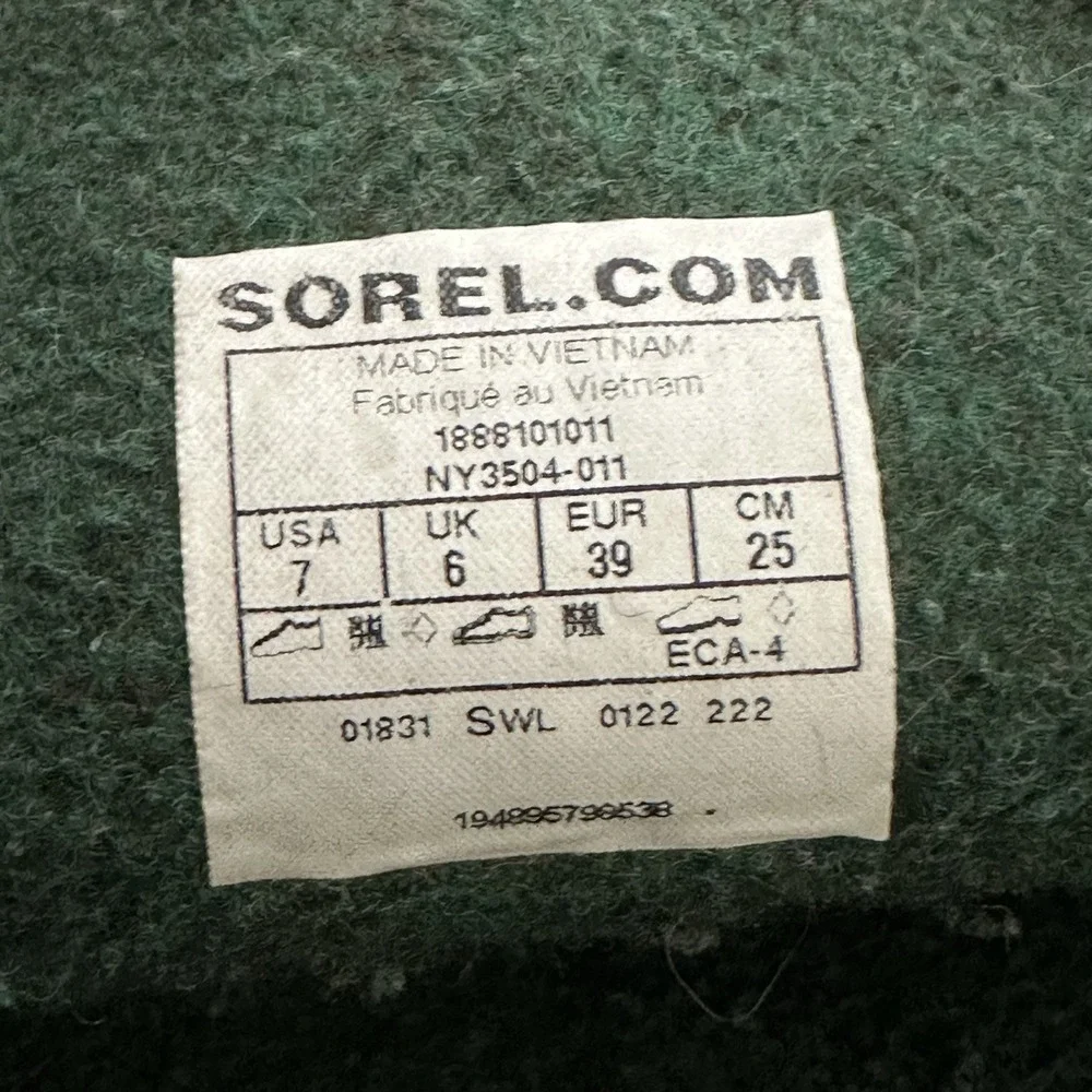 Sorel Boys Youth Size 7‎ Flurry Print Waterproof Snow Boots Removable Liner
